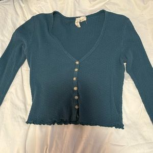 sky and sparrow blue green long sleeve crop top